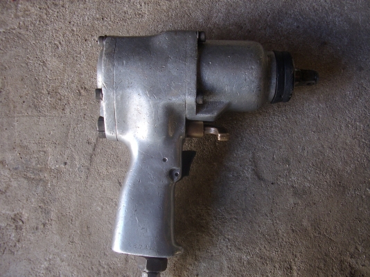 ขาย บล็อคลม  4  หุน