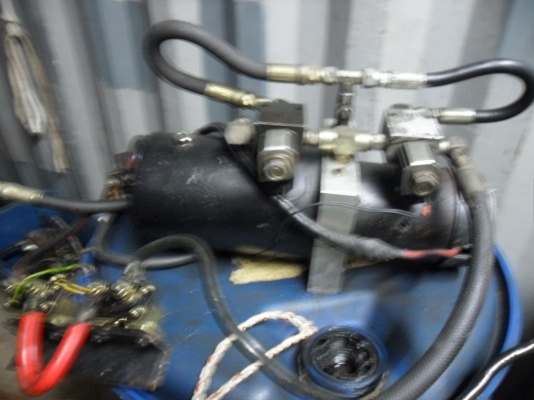 ขายปั๊ม ไฮดรอลิก ไฟฟ้า 12 &amp; 24 โวลท์