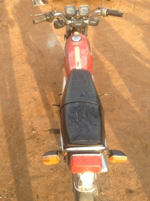 ขายจักรยานยนต์ ซูซุกิ โตลาร์ ขายจักรยานยนต์ ซูซุกิ โตลาร์