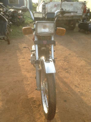 ขายจักรยานยนต์ ซูซุกิ โตลาร์ ขายจักรยานยนต์ ซูซุกิ โตลาร์