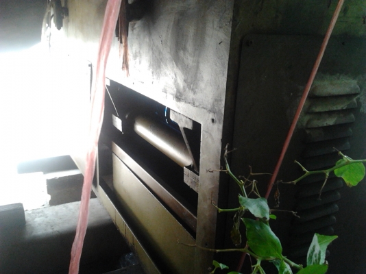 เครื่องปัมยางรองเท้าไฮโดรลิค