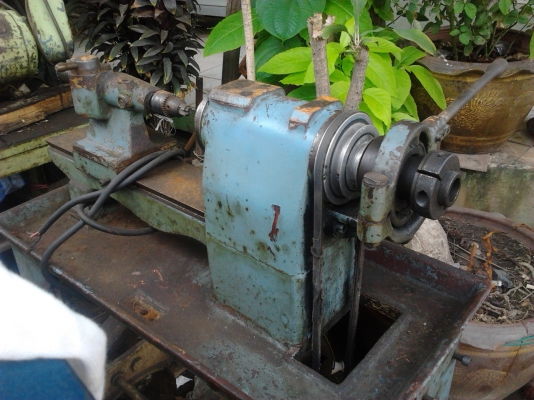 เครื่องกลึงจำปา 10.000 ขายตามสภาพ