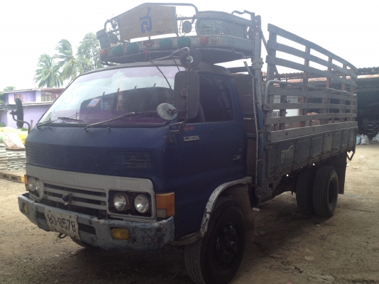 ขายKS22ช่วงล่างFหน้า หลัง สโล เกียร์Rock6เกียร์ ยางใหม่4เส้น คัทซีสวย