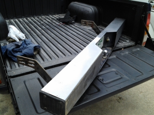 กันชนหลังบิ๊กเอ็มตามรูปขายถูกๆ มีขอลาก