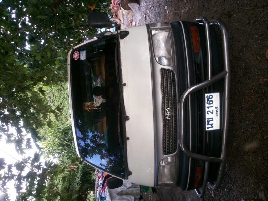ขายรถตู้ โตโยต้า HIACE ปี 1994 สีขาว เครื่องดีเซล 2L