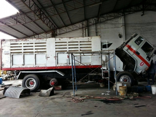 ขายรถสิบล้อ