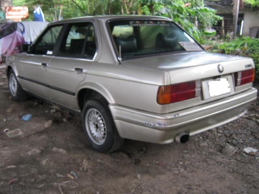 BMW, E30 สวยๆเดิมๆพร้อมขับแอร์เย็น39500 BMW, E30 สวยๆเดิมๆพร้อมขับแอร์เย็น39500