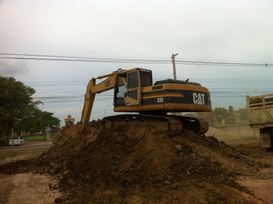 ขาย.  Cat. V2รถสวยมากครับ. 087-5266697เจ้าของรถขายเอง รถสวยมาก. พร้อมใช้งานครับเอกสาร. เล่มพร้อมโอน0897-088772. สภาพ 80\%