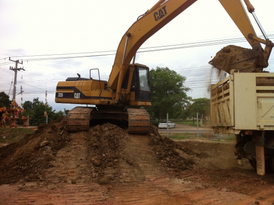 ขาย.  Cat. V2รถสวยมากครับ. 087-5266697เจ้าของรถขายเอง รถสวยมาก. พร้อมใช้งานครับเอกสาร. เล่มพร้อมโอน0897-088772. สภาพ 80\%