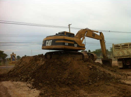 ขาย.  Cat. V2รถสวยมากครับ. 087-5266697เจ้าของรถขายเอง รถสวยมาก. พร้อมใช้งานครับเอกสาร. เล่มพร้อมโอน0897-088772. สภาพ 80\%