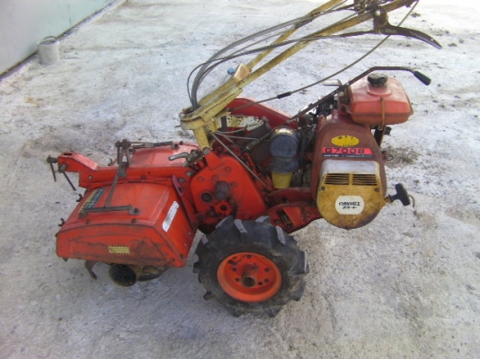 MNMETORAรุ่นSRV4เบ็นชิล9700Bพรวนหน้าเก่านอกพร้อมใช้ราคา 13,500บาท