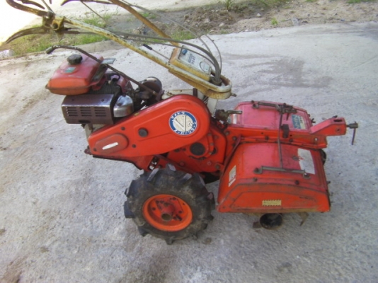 MNMETORAรุ่นSRV4เบ็นชิล9700Bพรวนหน้าเก่านอกพร้อมใช้ราคา 13,500บาท MNMETORAรุ่นSRV4เบ็นชิล9700Bพรวนหน้าเก่านอกพร้อมใช้ราคา 13,500บาท