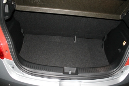 ต้องการขายรถบ้านสวยสภาพดี สำหรับคนชอบเกียร์ mt