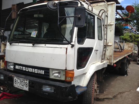ขาย 6 ล้อ มิตซู รุ่น FK 455 เครื่อง 160 แรง พื้นเรียบ ยาว 5.50 เมตร ปี 2541