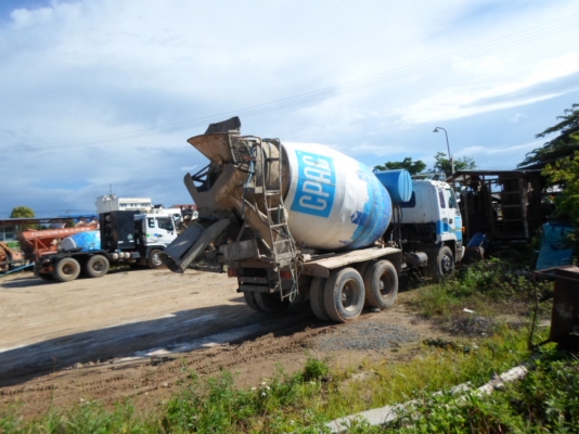 ขายรถโม่ปูน isuzu โม่ตรง 6 คิว รถใช้งานอยู่