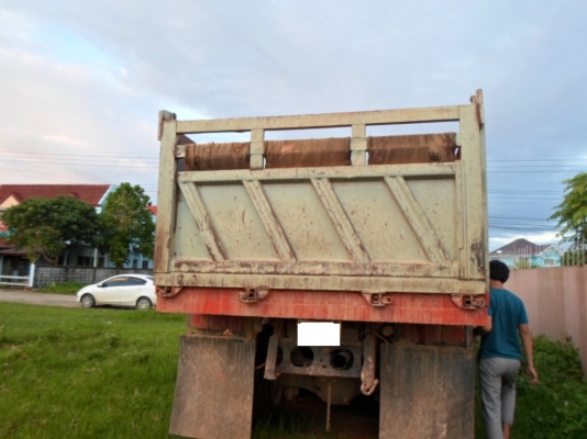 ขายสิบล้อ FM 3H 195 แรง  กะบะสามิตร รอนเฉียง เอกสารพร้อมโอน