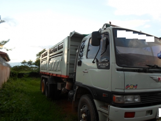 ขายสิบล้อ FM 3H 195 แรง  กะบะสามิตร รอนเฉียง เอกสารพร้อมโอน