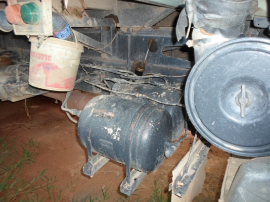 ขายสิบล้อ FM 3H 195 แรง  กะบะสามิตร รอนเฉียง เอกสารพร้อมโอน