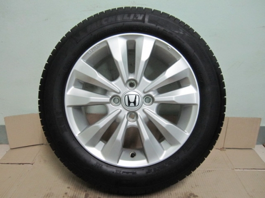ขายล้อแม็ก Honda City พร้อมยาง MICHELIN ป้ายแดงปี 13 ขอบ 15