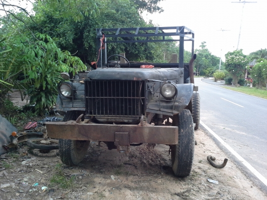 ขายจี๊ปกลาง เครื่องดี ขับได้