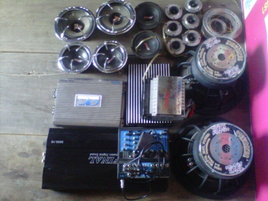 ***ขายเครื่องเสียงชุดเทพๆๆยกชุดดอก15ครับเลิกเล่นทำมาเป็นแสนขาย 42000***