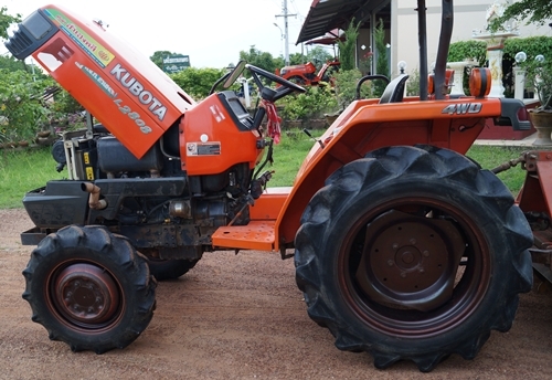 ขายรถไถ KUBOTA L2808 สภาพเดิม ๆ ดี ๆ ครับ