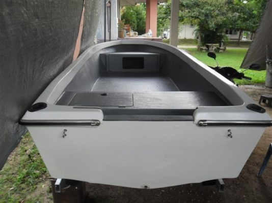 ขายเรือ 13.5ฟุต มือสอง สภาพดี ราคาลดแล้ว ไม่รวมเทรเลอร์ ขายเรือ 13.5ฟุต มือสอง สภาพดี ราคาลดแล้ว ไม่รวมเทรเลอร์