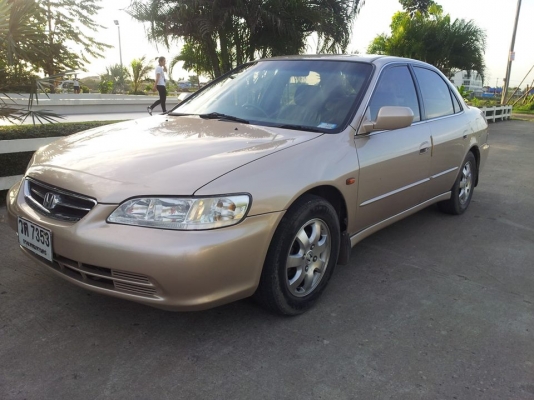 งูเห่าปี02 เครื่อง วีเทค เดิม ตัวท๊อป เบาะหนังปรับไฟฟ้า ม่านหลัง LPGหัวฉีด ลงเล่มแล้ว ราคาต่อรองได้คับ