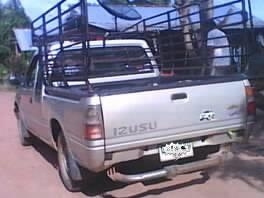 ISUZU DRAGON EYE SPACECAB SLX 2.8 TURBO MT ปี 2002 รถสวยเดิมๆดีไม่เคยมีอุบัติเหตุหนัก กระบะคอกเหล็กสภาพดีพร้อมใช้งาน เครื่องแห้งแรงดี ภายในสวยครบ แอร์เย็น พวงมาลัยเพาเวอร์ กระจกไฟฟ้า ช่วงล่างแน่น ยางดี เอกสารทะเบียนภาษีครบพร้อมโอน ราคาต่อรองได้ครับ