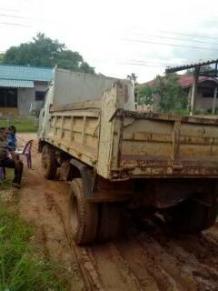 ต้องการขาย / รถ 6 ล้อดั้ม Hino KM 777 ต้องการขาย / รถ 6 ล้อดั้ม Hino KM 777