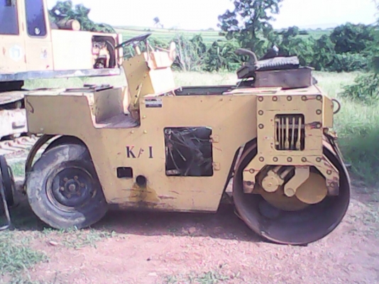 ขายรถบดถนน SAKAI TG40 ขนาด 4 ตัน สั่นสะเทือน ขายตามสภาพไม่มีเครื่อง เอกสารสัญญาซื้อขาย