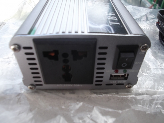 เครื่องแปลงไฟในรถยนต์