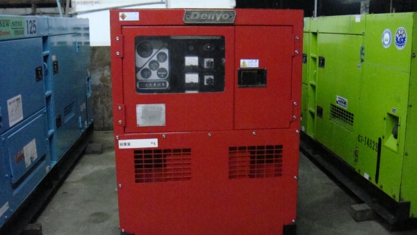 ขายด่วนเครื่องปั่นไฟ สภาพสวยพร้อมใช้ นำเข้าจากญี่ปุ่น