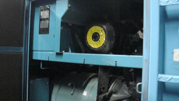 ขายด่วนเครื่องปั่นไฟ สภาพสวยพร้อมใช้ นำเข้าจากญี่ปุ่น