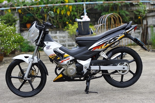 ขาย โซนิค 47  เดิมๆ สวยๆ  ล้อแม๊ก  ราคาถูก