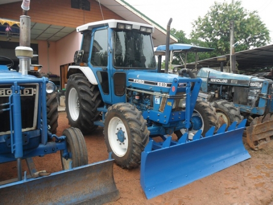 ขายแล้วคุณมติศักดิ์ รับรถไปแล้วครับ รถไถฟอร์ด6810 เทอร์โบ 2เพลา คาราโร่ ขอบคุณมากครับ