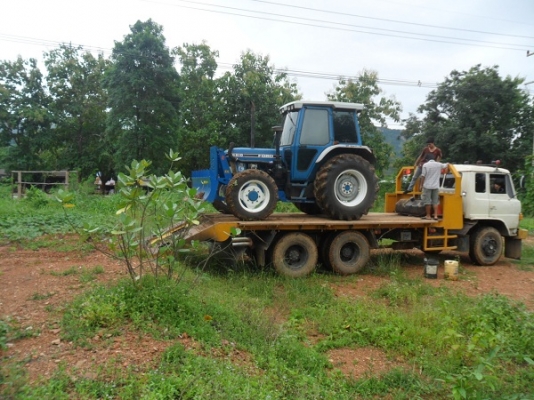 ขายแล้วคุณมติศักดิ์ รับรถไปแล้วครับ รถไถฟอร์ด6810 เทอร์โบ 2เพลา คาราโร่ ขอบคุณมากครับ