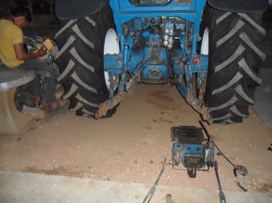 ขายแล้วคุณมติศักดิ์ รับรถไปแล้วครับ รถไถฟอร์ด6810 เทอร์โบ 2เพลา คาราโร่ ขอบคุณมากครับ