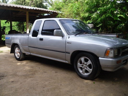 ขายไมตี๋เอ็ก แคป ปี95 เครือง2.5 สภาพพร้อมใช้ รถสวยปิ้ง