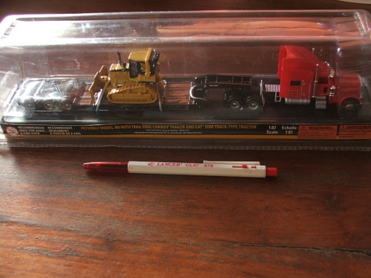 ขายโมเดลรถก่อสร้าง ของพรีเมียมจากCAT