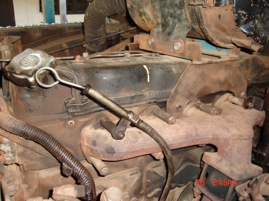 ขายรถเทลเลอร์บรรทุกรถเกี่ยว เครื่องยนต์ isuzu 6bf1 170 แรง  พวงมาลัยพาวเวอร์