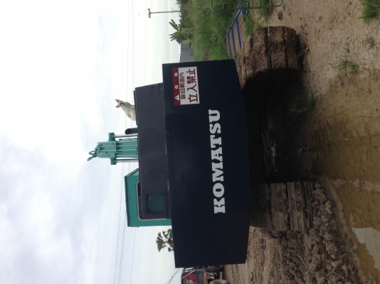 ขาย KOMATSU PC 200-2  รถสภาพดี พร้อมใช้งาน ราคาต่อรองได้ มีแอร์พร้อม