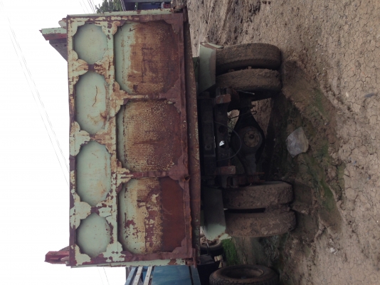 ขาย6ล้อดั้มตามสภาพ รถใช้งานได้