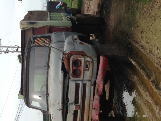 ขาย6ล้อดั้มตามสภาพ รถใช้งานได้