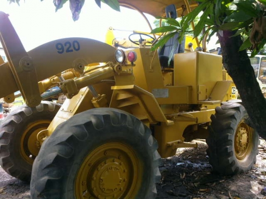 รถตัก920เอวอ่อนพร้อมใช้