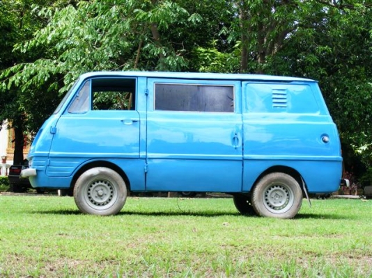 รถตู้เล็ก MAZDA BONGO ปรับราคา เท่าไหร่ก็ขาย