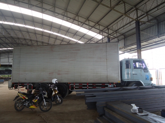 รถ 10ล้อ ISUZU