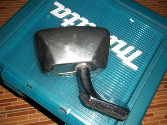 ขายกระจกมองข้างเบนซ์W108 ตามสภาพ