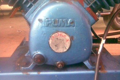 ปั้มลม พูมา 150 ลิตรสภาพเดิมๆครับ มอเตอร์ขนาด 2 แรงของโตชิบาสภาพพร้อมใช้งานครับเก็บลมดีครับ ระบบตัดปกติครับปั้มลมเร็วครับเสียงนิ่มครับราคานี้คุ้มครับเบิกใหม่สามหมื่นกว่าครับรุ่นนี้ใช้ยาวครับ ปั้มลม พูมา 150 ลิตรสภาพเดิมๆครับ มอเตอร์ขนาด 2 แรงของโตชิบาสภาพพร้อมใช้งานครับเก็บลมดีครับ ระบบตัดปกติครับปั้มลมเร็วครับเสียงนิ่มครับราคานี้คุ้มครับเบิกใหม่สามหมื่นกว่าครับรุ่นนี้ใช้ยาวครับ