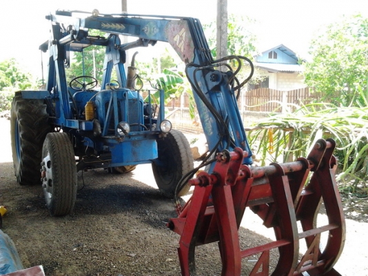 ***ขายแล้วครับขอบคุณ Truck2hand ***ปรับราคาขายรถไถพร้อมคีบ สภาพดี รถไถFORD6800 T2 เครื่องแน่นติดง่าย ปั๊มดี ยางดี4เส้นคานหน้าเปลี่ยนใหม่ ใหญ่กว่าเดิม พร้อมอุปกรณ์คีบ ของ อ.เกษตรรุ่งเรือง หนองกี่ คีบประมาณ2ปี ไม่เคยใ้ช้งานนอก คีบแต่งานเจ้่ของเอง สภาพสวย แข